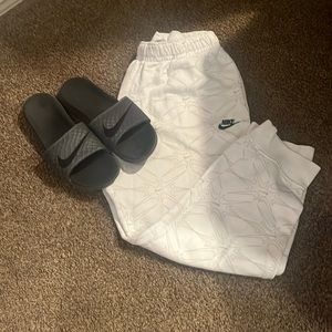 Nike Sweats + Nike Slides